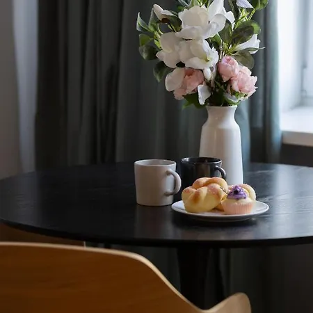 Comfortable And Modern Orange Studio In By Renters 公寓 华沙